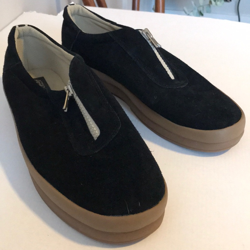 Aerosoles Sport Suede Rubber Sole Sneakers